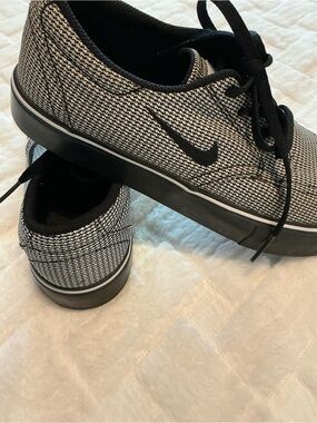 Nike SB Stefan Janoski Canvas Skate Shoes Black & White Houndstooth Youth 5.5EUC